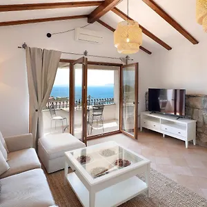 Villa Fani With Jacuzzi, Ičići